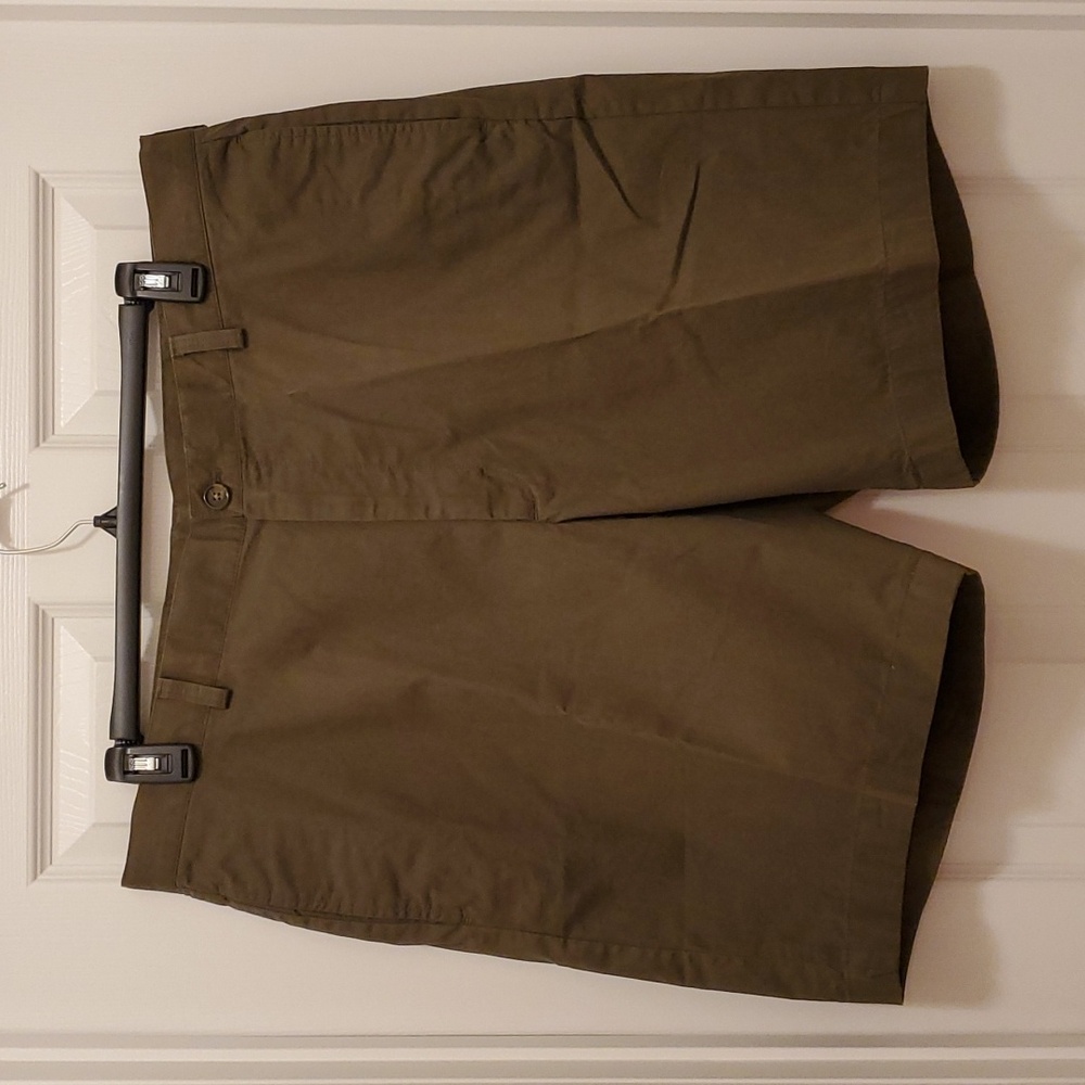 Brooks Brothers 346 Cotton Shorts 🌻 Men's W40 Olive Green